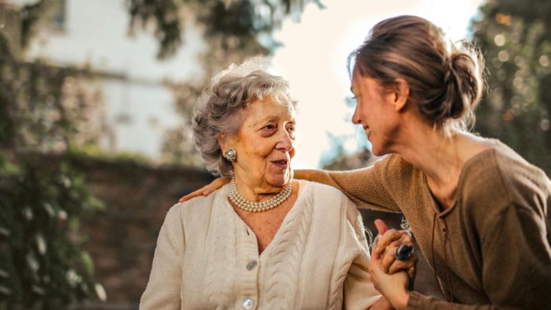How to Choose Reliable Elder Care Services for Families